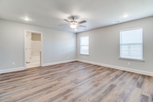 Building Photo - 2904 Clover Dr