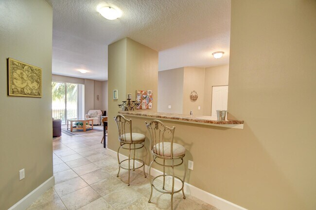 Building Photo - 250 NE 3rd Ave