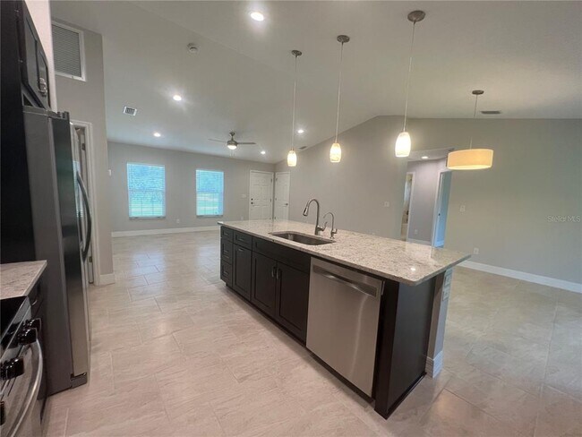 Building Photo - 4895 Las Almanos Ave