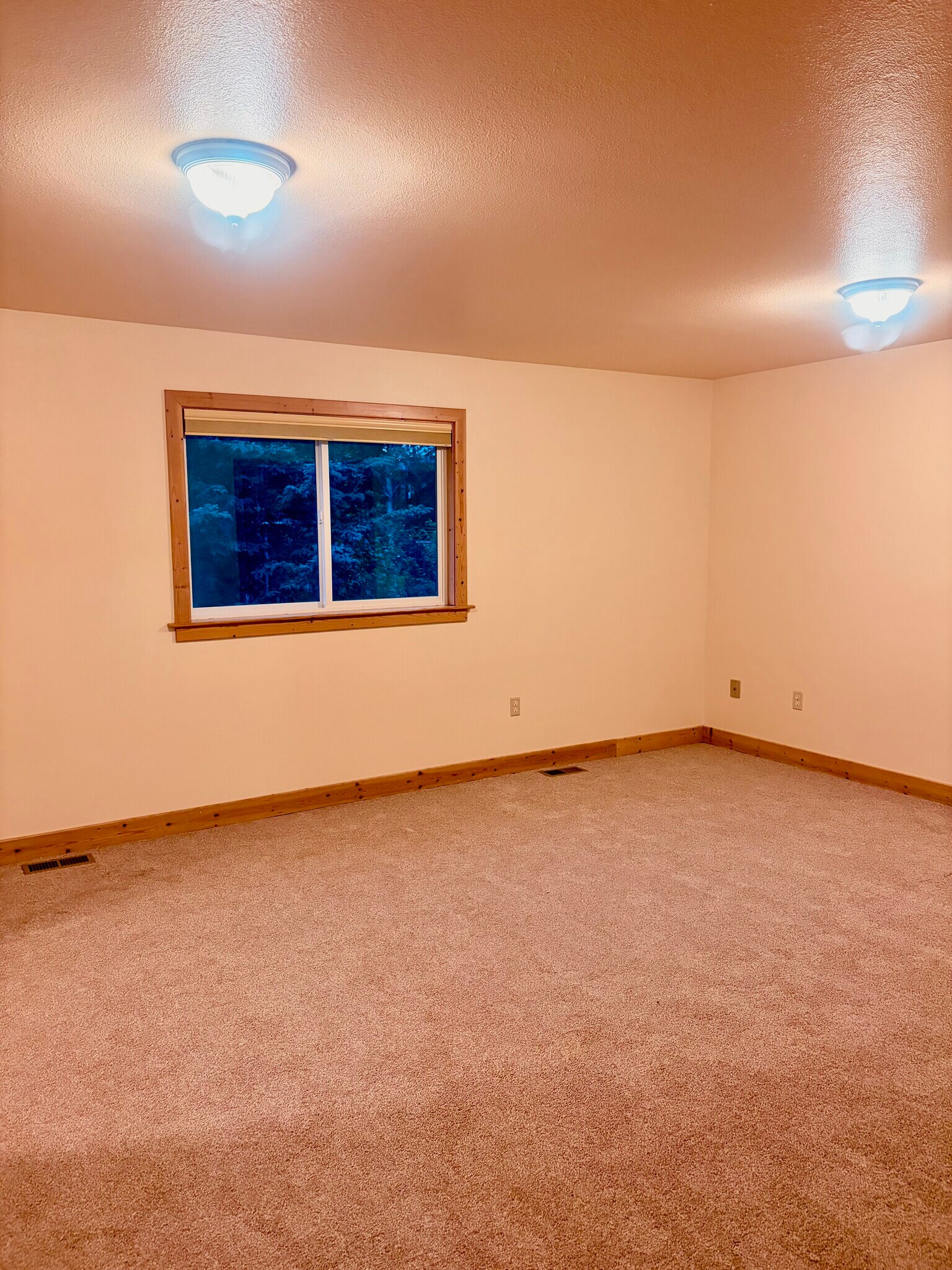 Building Photo - 12730 Langman Cir