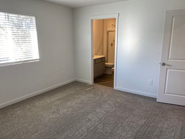 Building Photo - 3644 Glenna Pl