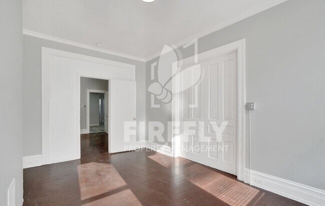 Building Photo - Welcome to your new home—a cozy and stylish spot in a friendly multi-family building right here i...