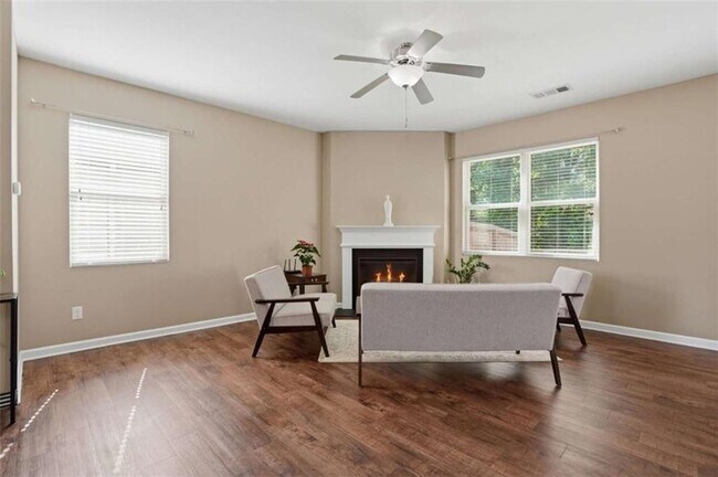 Building Photo - 514 Altama Way