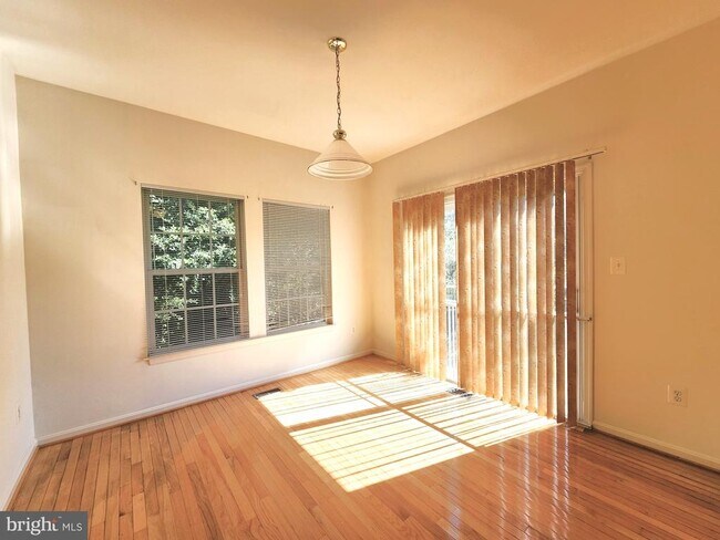 Building Photo - 406 Clairborne St