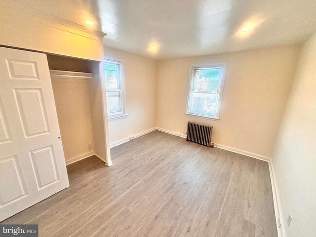 Building Photo - 1622 Murdoch Rd