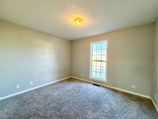 Building Photo - 1636 Cedar Springs Cir