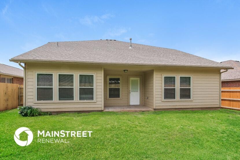 Building Photo - 10416 Westover Ave