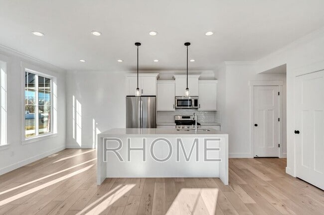Building Photo - 10584 Canyon Villa Dr