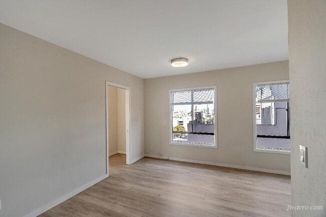 Building Photo - 70 Terra Vista Ave