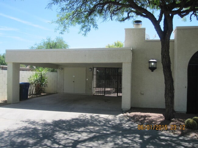 Primary Photo - Lazy Creek Townhomes.