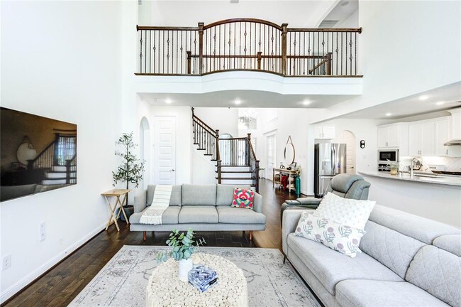 Building Photo - 4055 Woodland Meadow Dr