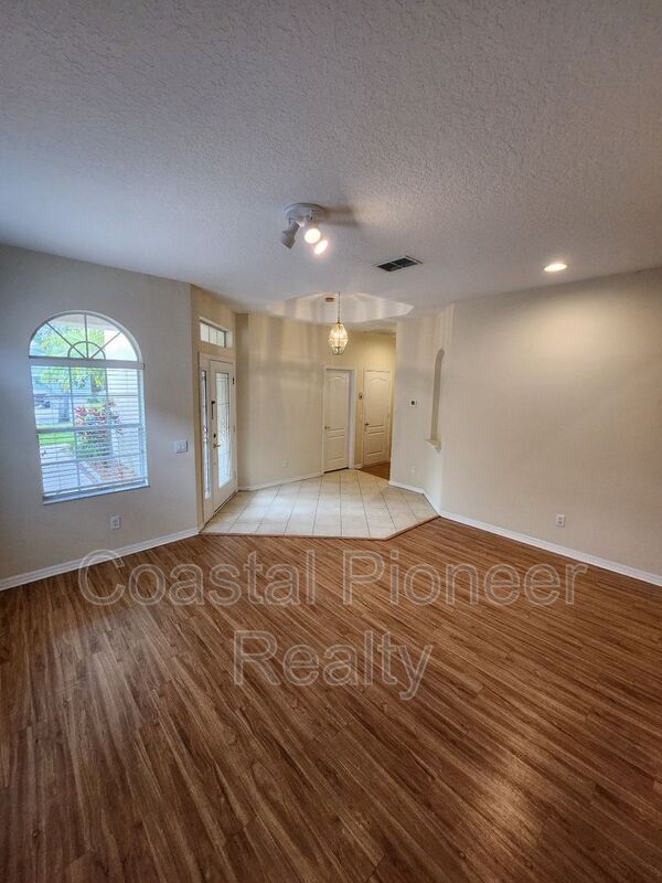 Building Photo - 11614 Whiterook Ct