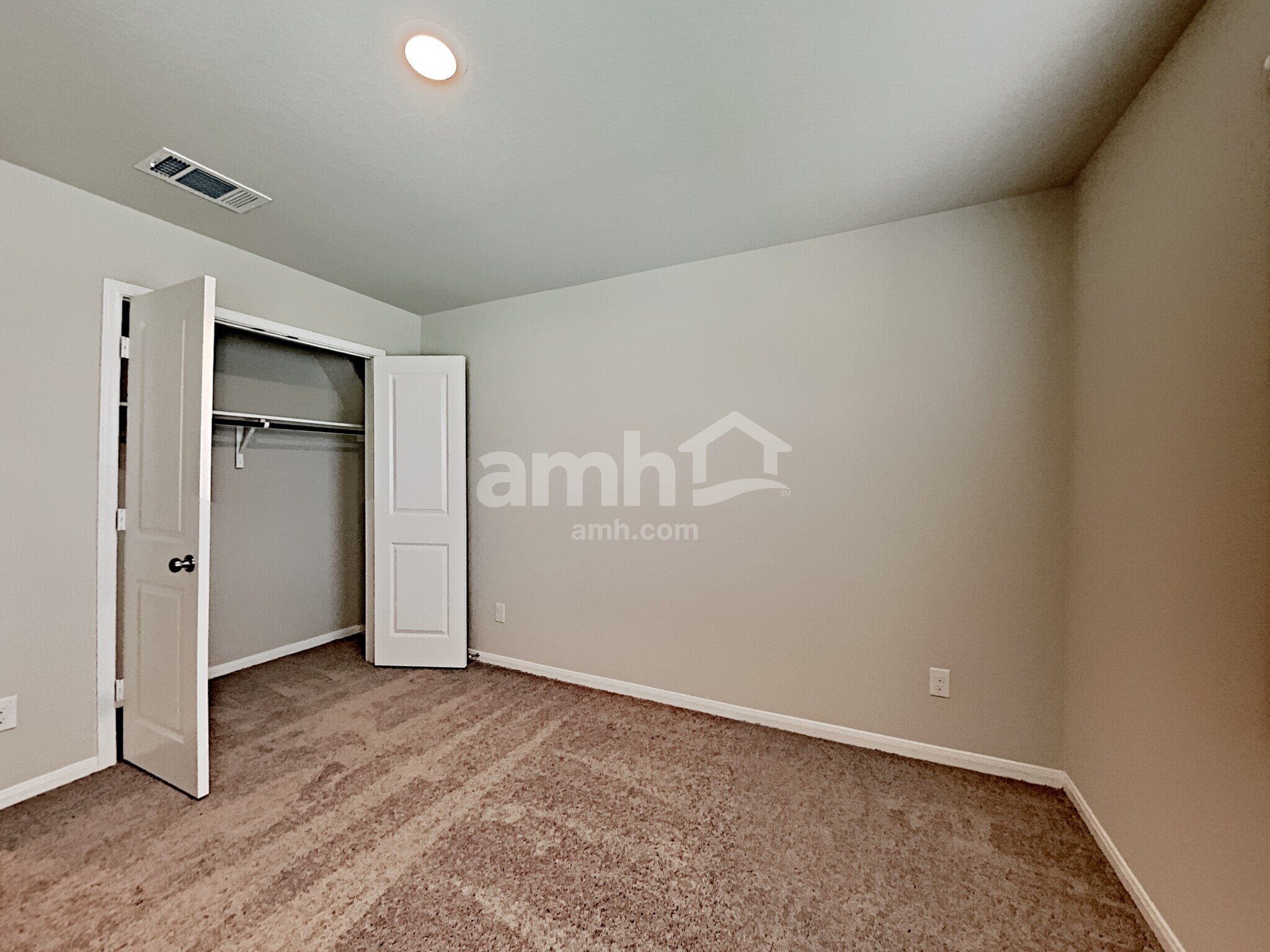 Building Photo - 2713 Iberia Ct