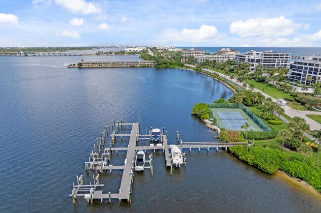 Building Photo - 3120 S Ocean Blvd