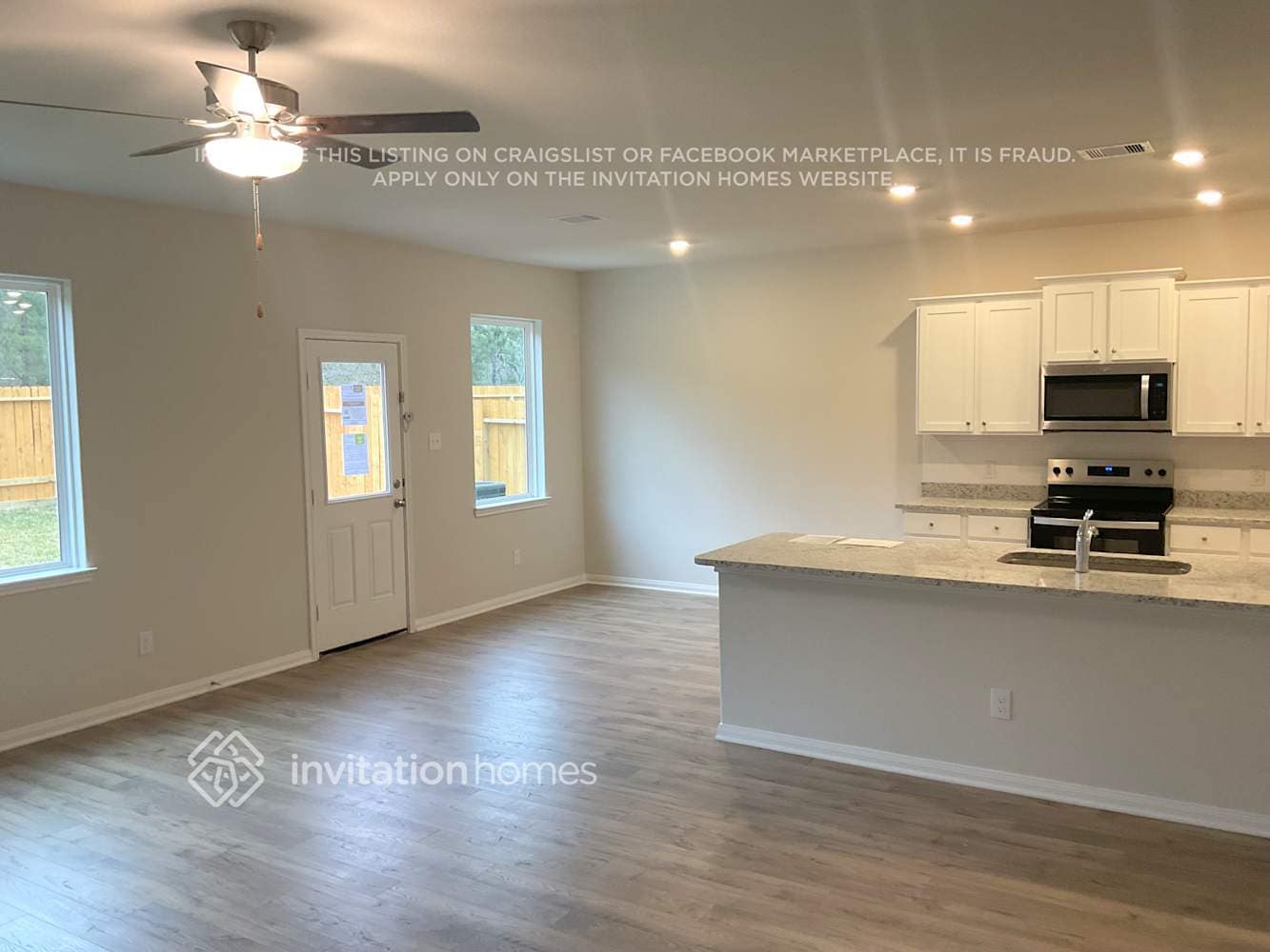 Building Photo - 8214 Sunberry Shadow Dr