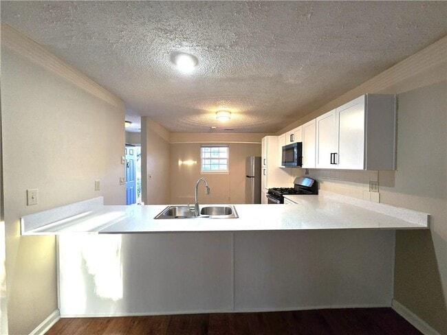 Building Photo - 227 Quail Run