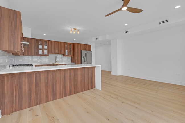 Building Photo - 3630 N Harlem Ave