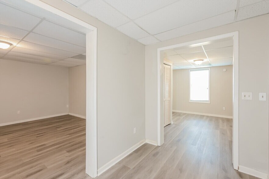 Building Photo - 3370 Spring Mesa Dr SW