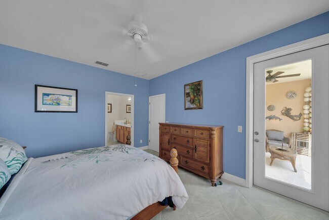 Building Photo - 13225 Silver Thorn Loop