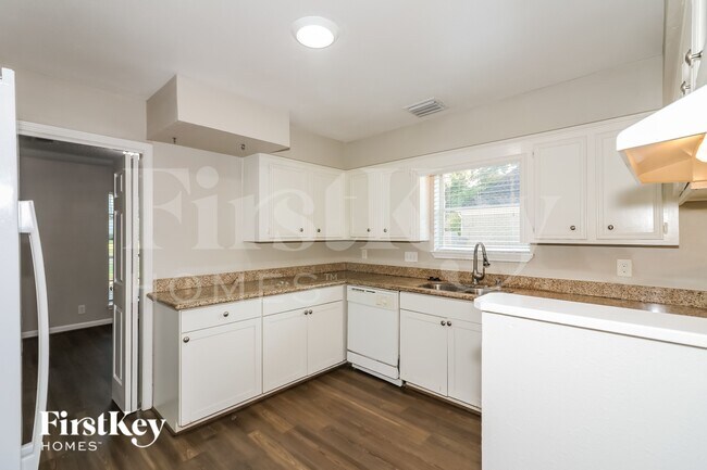 Building Photo - 10530 Jaycreek Dr