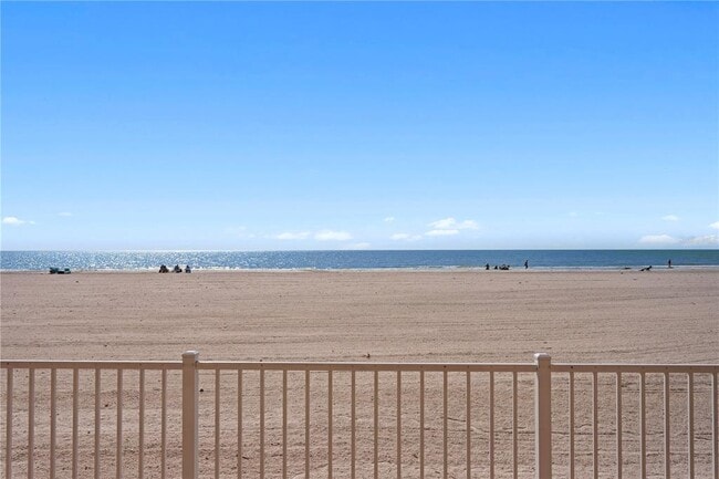 Building Photo - 17920 Gulf Blvd