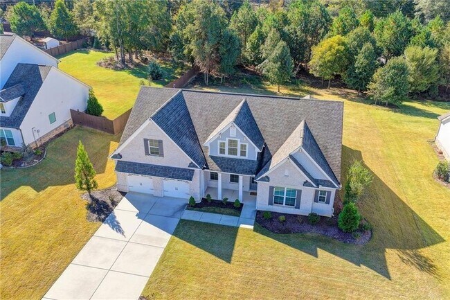 Building Photo - 840 Champagne Ln