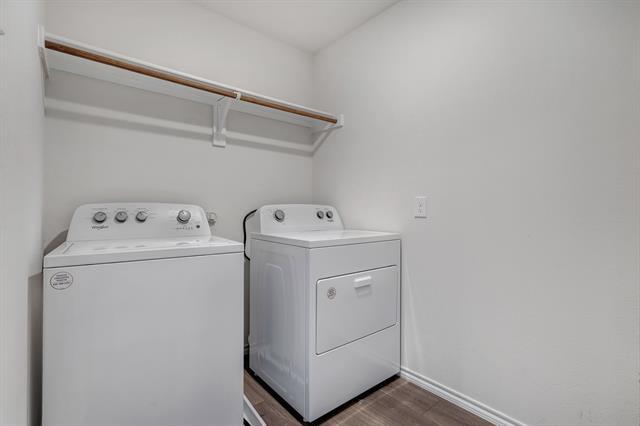 Building Photo - 3212 Perman Dr