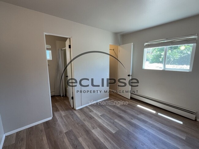 Building Photo - 450 Chipeta Ave