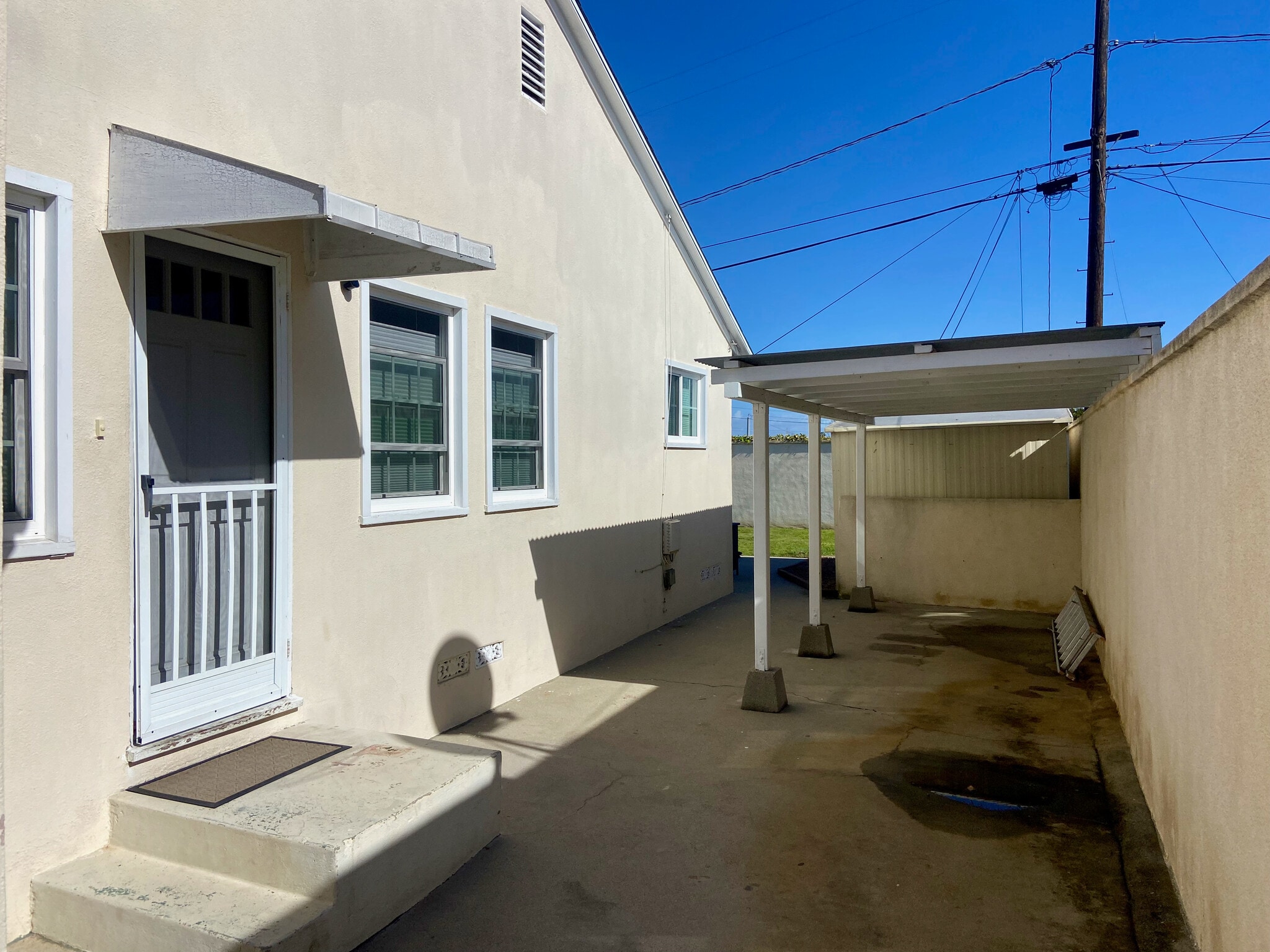 Side of house - 21806 Redbeam Ave