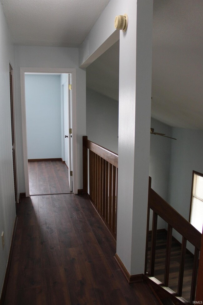 Building Photo - 6034 Sawmill Woods Dr