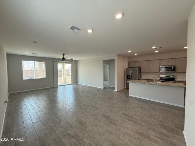 Building Photo - 1730 S 246th Ln