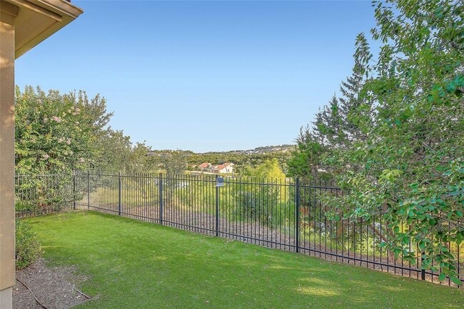 Building Photo - 4106 Paleleaf Ln