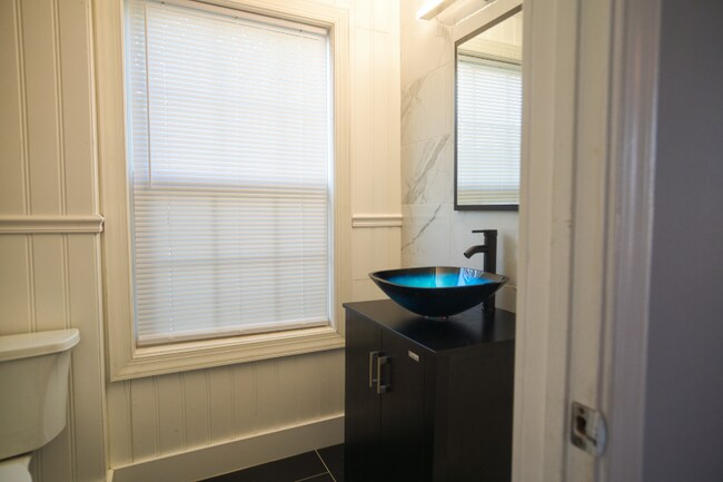 Building Photo - 9081 Bonham Cir