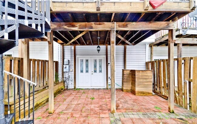 Building Photo - 5108 Observation Way