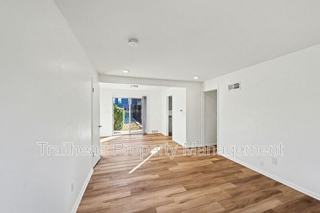 Building Photo - 8309 Lowell Ave