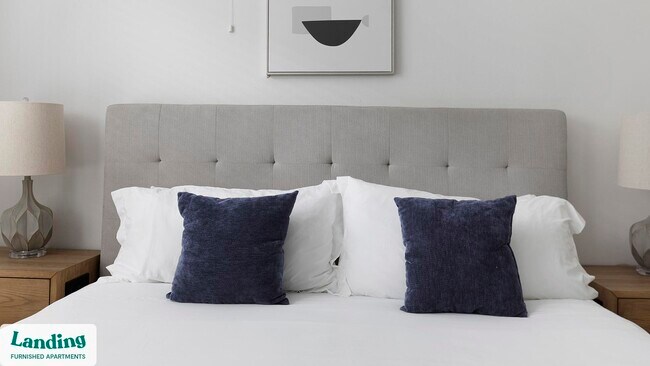 Building Photo - 8220 Horseman Rd