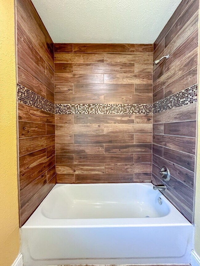 Building Photo - Available NOW!!!! This charming 1 story, 2...