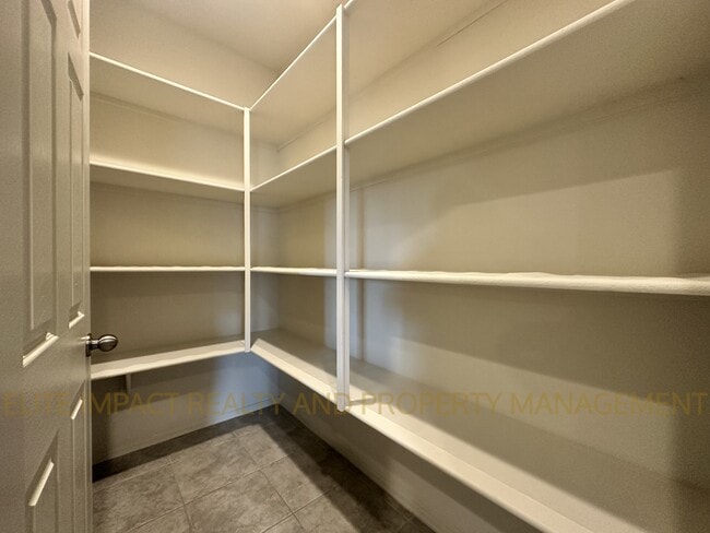 Building Photo - 6612 E Via De Los Compas