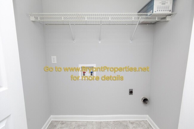 Building Photo - 510 Churchill Crossing - Madison, TN 37115