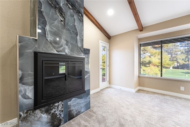 Building Photo - 968 Pinehurst Dr