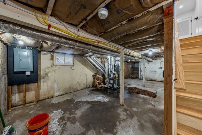 Building Photo - 80 Anderson St