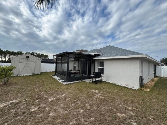 Building Photo - 800 Woodlark Dr