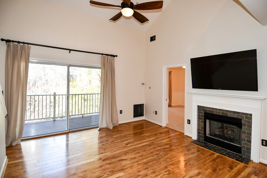 Building Photo - 11322 Westbrook Mill Ln