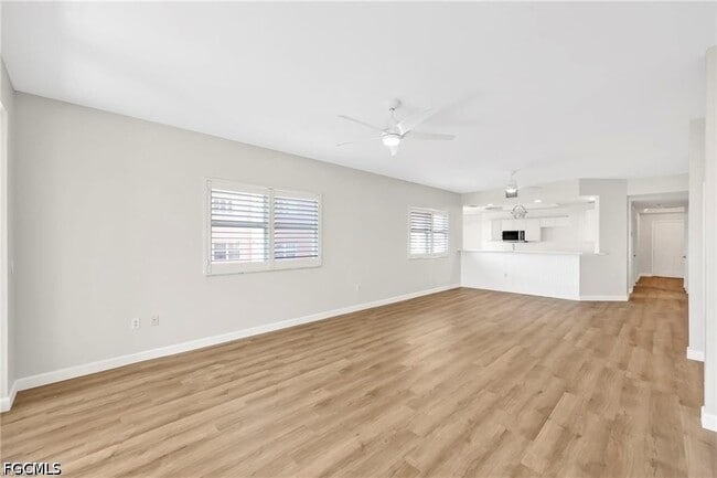 Building Photo - 14819 Laguna Dr