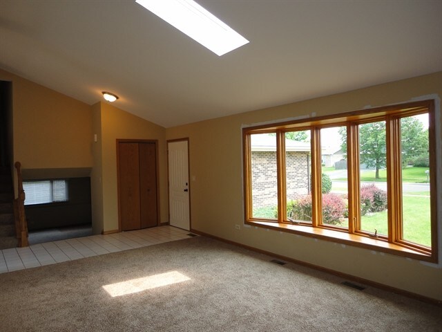 Building Photo - 1340 Washburn Way