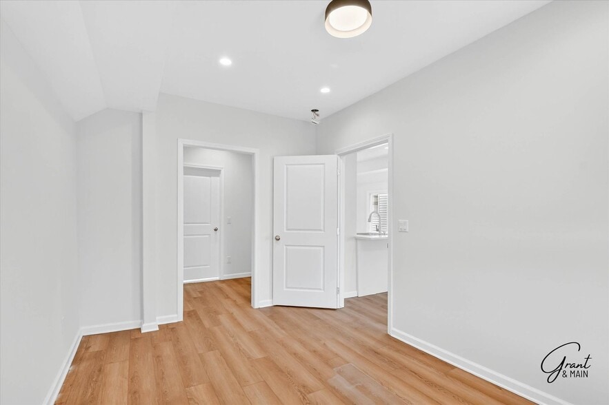 Building Photo - 3175-3177 Jacob - Grit and Grind Ventures LLC