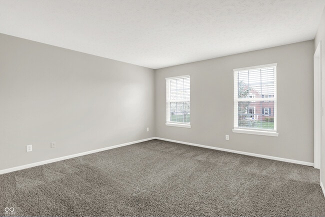 Building Photo - 5761 Cantigny Way S