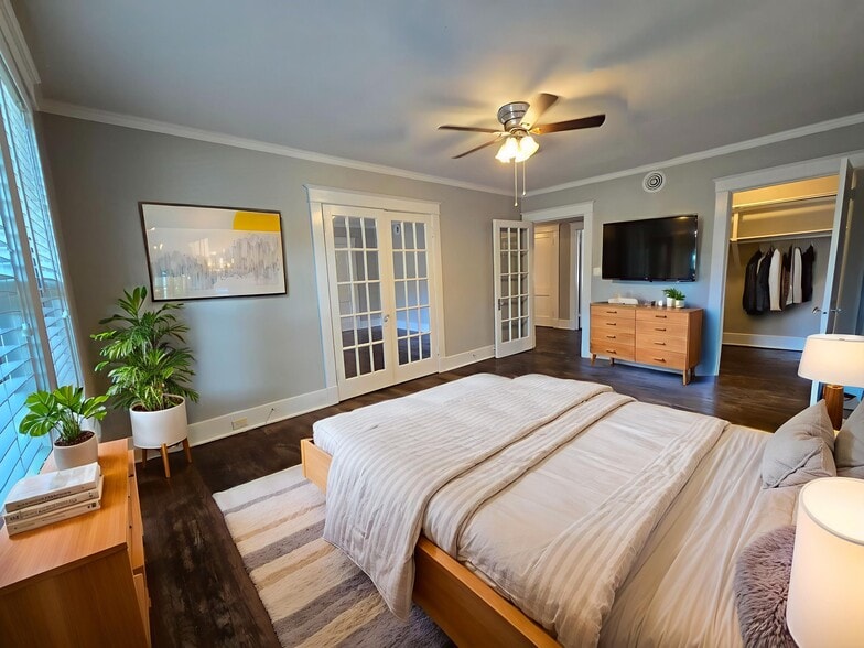Building Photo - Overton Garden Apartments