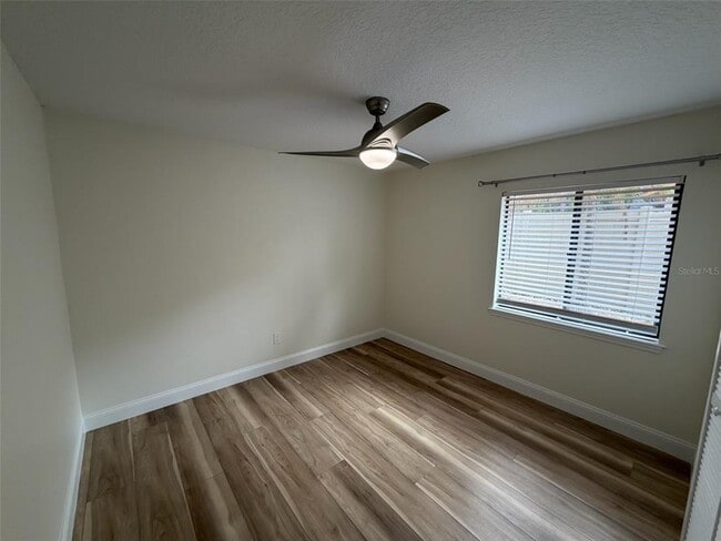 Building Photo - 990 Campello St