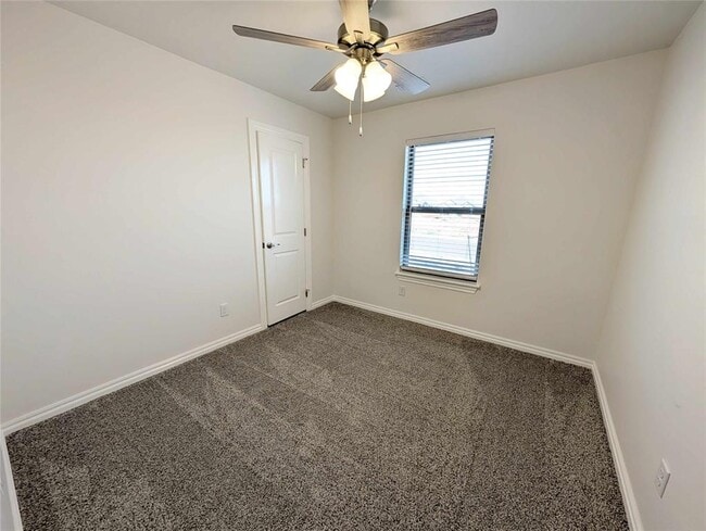 Building Photo - 2224 NW 170th St